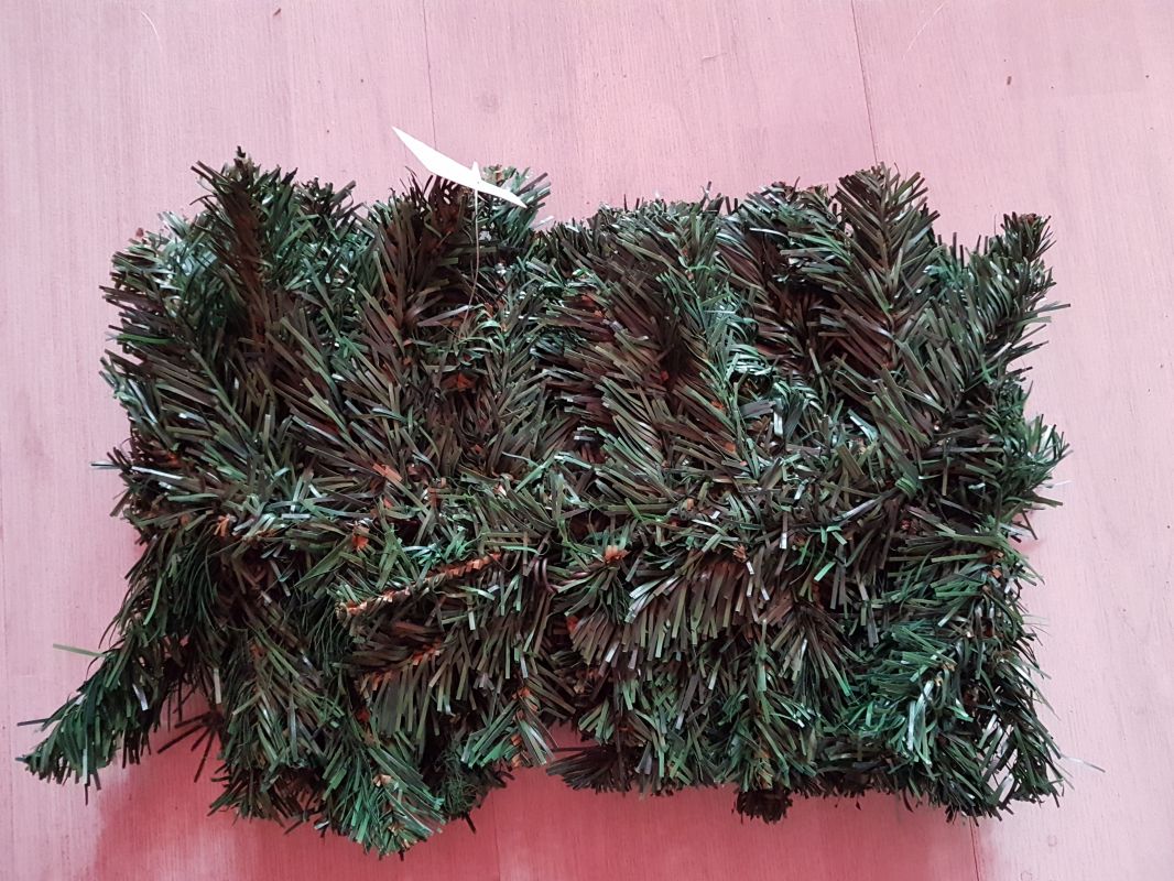 Girlanda vánoční 270 cm zelená