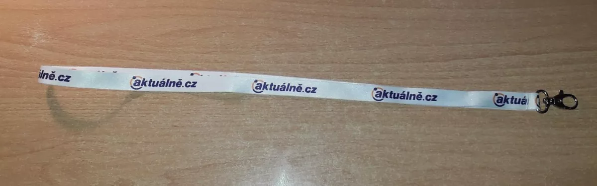 470mm dlouhá klíčenka "aktuálně.cz"