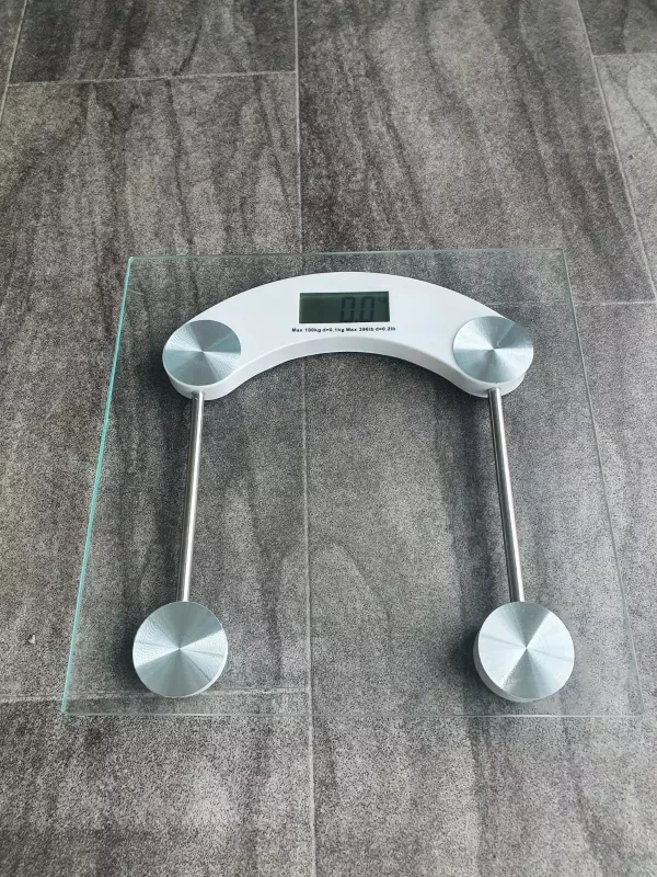 Váha osobní 180/0,1kg elektronická CLEAR